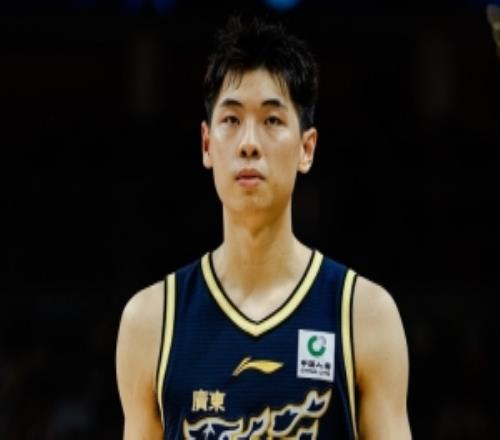 很自信但不準(zhǔn)！崔永熙替補13中3低效拿到8分4板3助