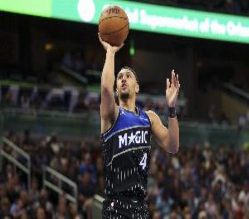 全能表現(xiàn)！薩格斯8中5得到12分5板6助1帽三分5中2