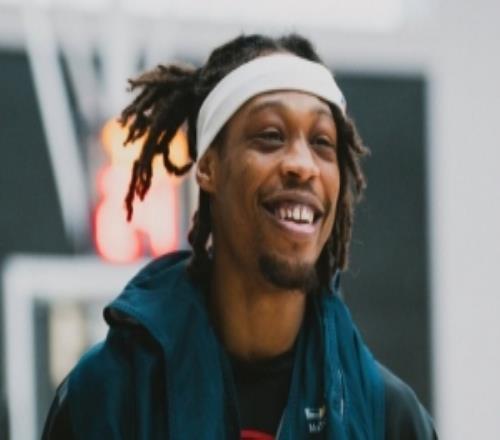 勇方方：阿隆德斯明晚落地首都機(jī)場(chǎng)一切順利可趕上收官戰(zhàn)