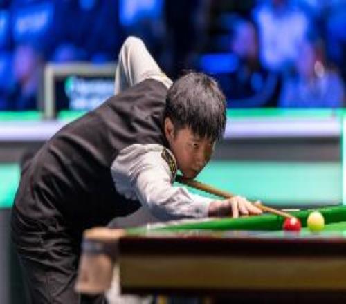 衛(wèi)冕首戰(zhàn)！趙心童和海菲爾德交手兩次1勝1負(fù)，上次交手是6年前