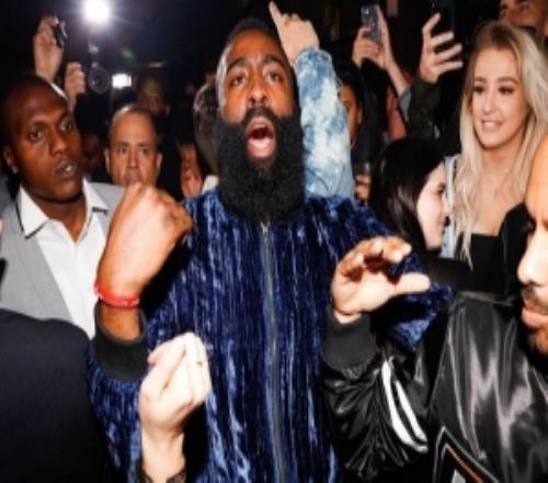 考文頓：哈登經(jīng)常去夜店嗨到45點(diǎn)&喝十幾瓶但早上7點(diǎn)照常來訓(xùn)練