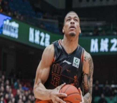 媒體人：山東近期低迷有外援表現(xiàn)太水的原因問題短期不好解決