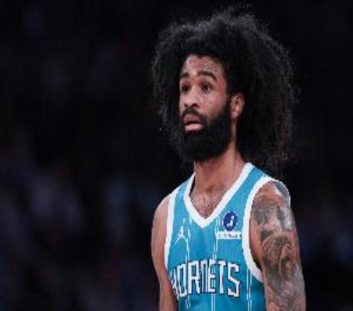 打出身價！科比懷特黃蜂場均15.6+3+3遺憾結(jié)束賽季