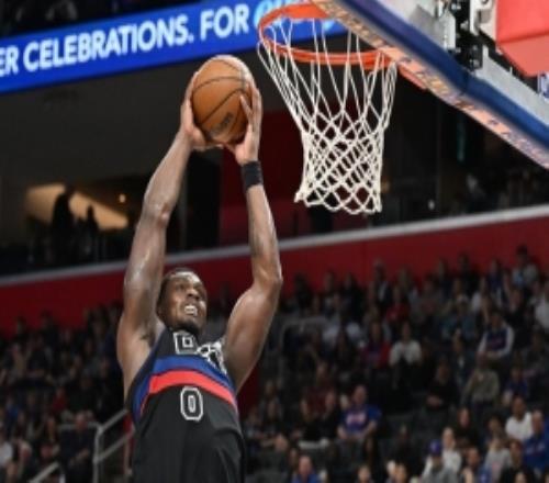 杜倫：教練希望我更有侵略性我提升了控球和籃下終結(jié)