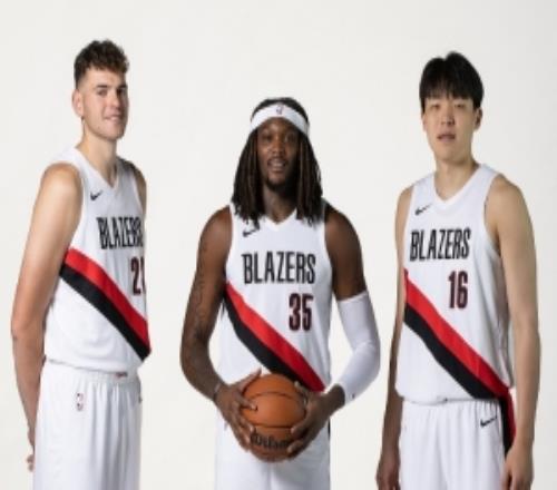 美記：克林根和羅威每天都比試三分球輸?shù)娜速I墨西哥卷餅