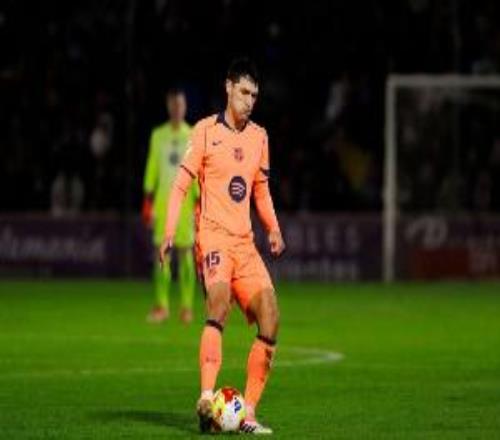 世體：滕森拒絕了巴薩續(xù)約報價，但仍想留隊并要求經(jīng)紀人繼續(xù)談判