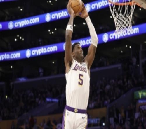 艾頓：這是季后賽誰(shuí)不想看到自己的球隊(duì)快攻反擊得分呢