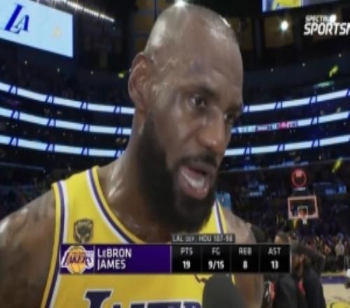 詹姆斯：季后賽比賽跌宕起伏你必須保持平穩(wěn)心態(tài)從容不迫