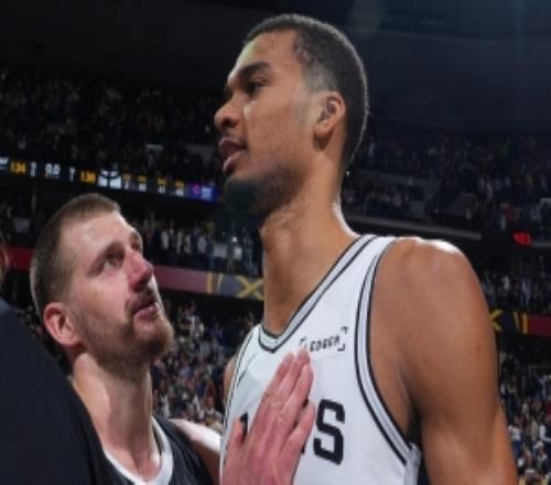 KG：文班太聰明了他完全能像約基奇那樣打球&領(lǐng)悟籃球的真諦