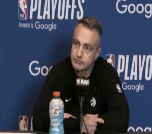 【完整版】猛龍主帥：對(duì)18次失誤負(fù)全責(zé)我們攻防都停滯不前