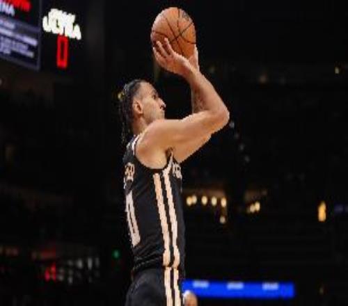 不想說什么了！狀元里薩謝首節(jié)不到3分鐘&3中0一分未得隨后被DNP