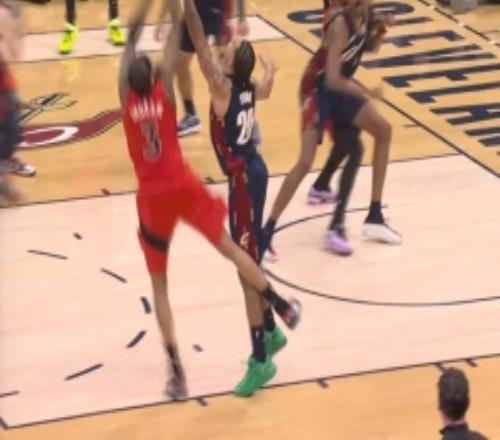 持續(xù)發(fā)力！英格拉姆中投繼續(xù)&斯科蒂巴恩斯三分還有率隊主動