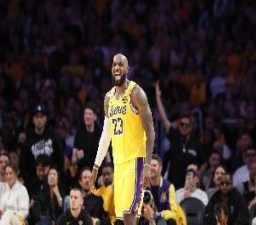 打泥沼战火箭在座各位哪能跟老詹比雷迪克备战精细完爆乌度卡