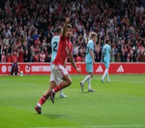 領(lǐng)先熱刺5分！森林41逆轉(zhuǎn)伯恩利5輪不敗吉布斯懷特15分鐘戴帽