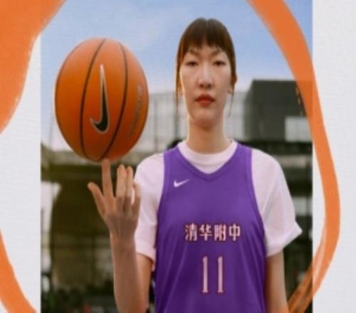 媒體人：校園球員曾在中國(guó)女籃扮演重要角色現(xiàn)整體水平還在下滑