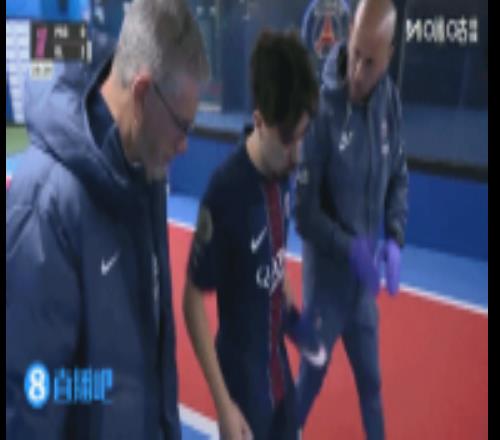 愿無大礙！巴黎中場維蒂尼亞第39分鐘傷退被換下，疑似右腳踝扭傷