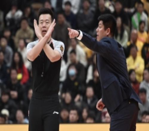 辱罵裁判被停賽3場(chǎng)&罰6萬(wàn)！山西籃協(xié)副主席：潘江被中國(guó)籃協(xié)約談