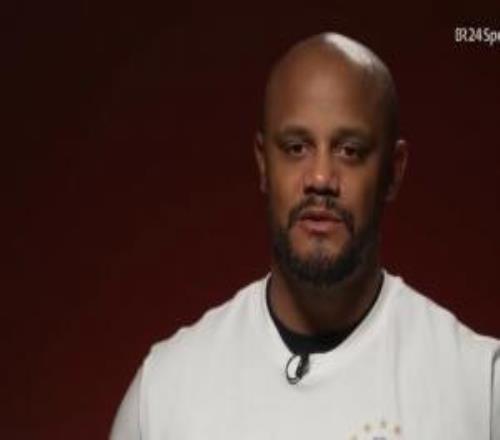 孔帕尼：現(xiàn)在我不能說想成為三冠王教頭，我只想贏下下一場比賽