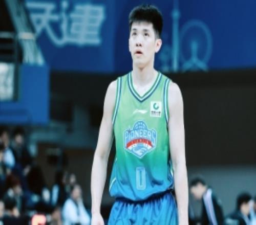 不對勁啊！林庭謙半場僅出手2次未得分送2助攻正負值12最低