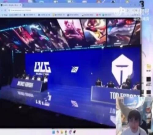 BeryL说ZUIAN和PerfecT长得像：侧脸一看就是只打游戏的典型上单