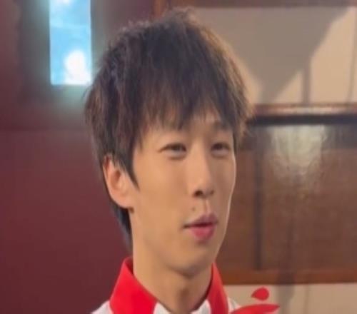 林高遠(yuǎn)與城市聯(lián)賽合作，演唱粵BA、粵超主題曲《粵戰(zhàn)粵勇》