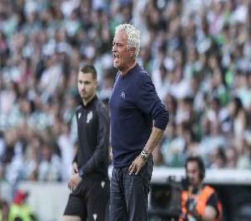 无意离队！葡媒：穆里尼奥赛前喊话想要在本菲卡夺冠，他希望续约