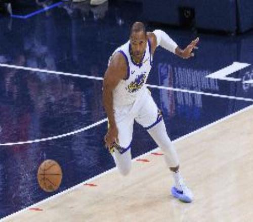 霍福德：本賽季最難忘的是逆轉(zhuǎn)快船時三分4連擊我付出了大量汗水