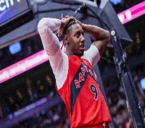 盡力了！巴雷特13中10高效得22分另有9板5助&搶4個(gè)前場(chǎng)板