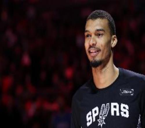 解說：文班亞馬的出現讓DPOY這個獎項歷史第一次沒有了任何爭議