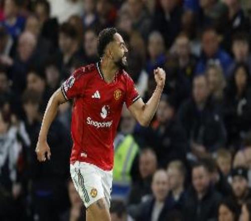 記者：曼聯(lián)希望庫尼亞和約羅能及時(shí)恢復(fù)，出戰(zhàn)布倫特福德