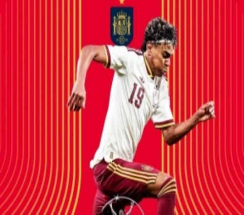 西班牙队祝贺亚马尔：从最佳突破奖到最佳青年运动员奖，为你骄傲