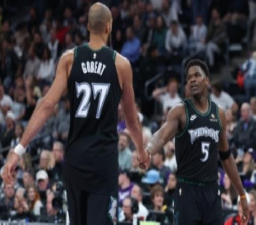 鍵盤俠約基奇&穆雷就是末節的臥龍鳳雛！戈貝爾2分7板統治比賽