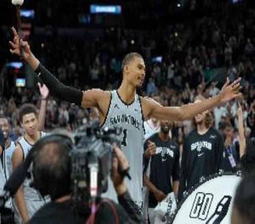 场均仅29.2分钟！文班亚马是历史上场均出场时间第四少的DPOY