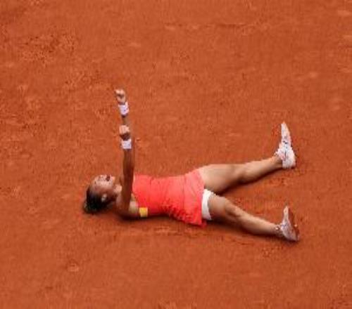 鄭欽文：紅土場發(fā)球優(yōu)勢會(huì)減弱一些，面對世界前五我很有信心