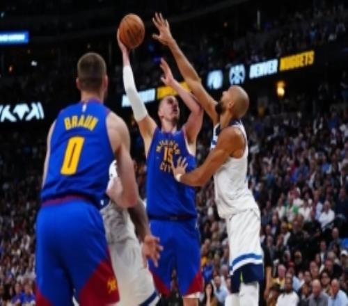 一到NBA季后賽，四屆DPOY就成了主角