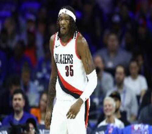 攻防俱佳！羅威關(guān)鍵時刻暴扣&6中5拿到11分9板正負(fù)值+13