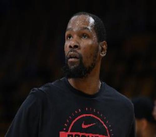 沒你真不行?。《盘m特復出就打滿首節(jié)單節(jié)5中4獨得11分2板1斷1帽