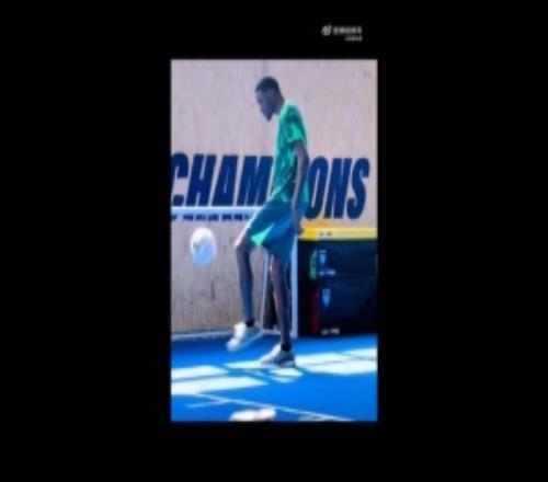 博主：國安將于今晚抵京，恩科洛洛和鄭圖羅在基地康復(fù)訓(xùn)練