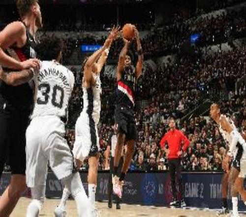 瓦塞尔：要用更强的身体对抗去限制亨德森他打得太过得心应手了