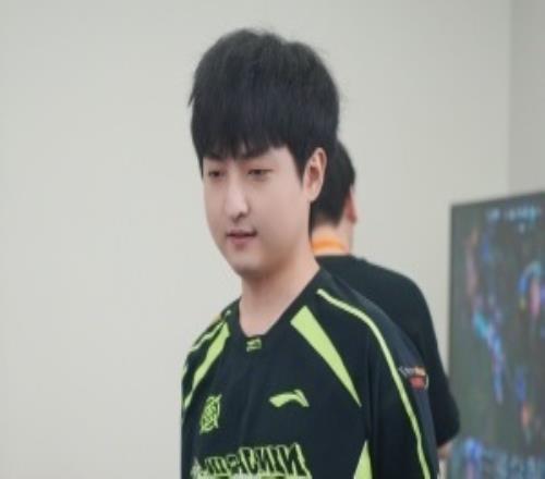 職業(yè)生涯的心魔Hoya面對Flandre戰(zhàn)績0勝13負至今一勝難求