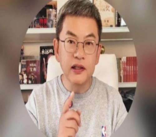 苏群：系列赛前两场真的是会打球的湖人在打充满缺陷的火箭