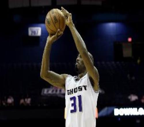 里基戴維斯：我在現在NBA拿30分太簡單了隨便一場都能罰10幾個