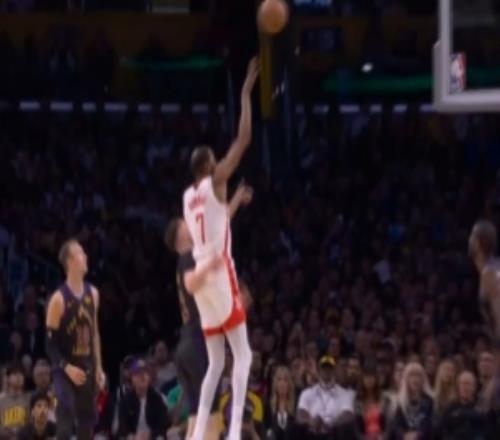 風(fēng)云突變！湖人瘋狂打鐵杜蘭特獨(dú)得7分引領(lǐng)140追到1分分差！