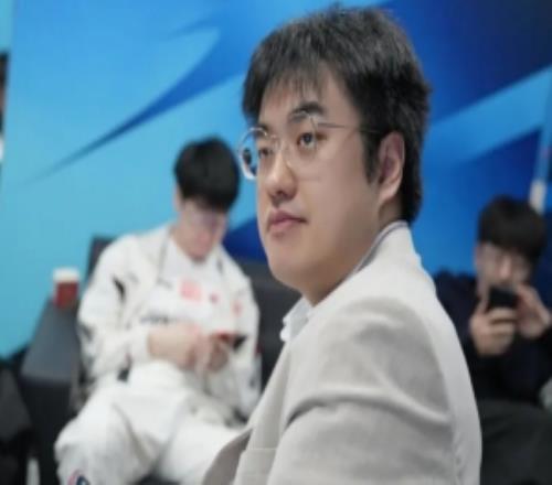 BigWei：我們打比賽發(fā)揮比較不好，跟心理狀態(tài)關系大一點