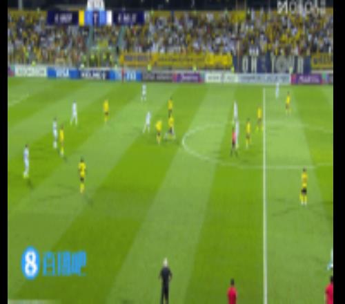 科曼扣過防守兜射破門梅開二度，但VAR介入B羅犯規(guī)在先進(jìn)球無效