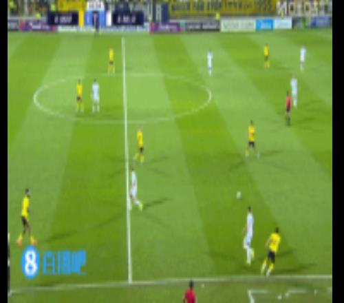 利雅得勝利決賽在望！科曼抽射破門完成帽子戲法，隨后他抽筋倒地