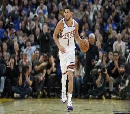 串聯(lián)球隊還沒打開！布克半場6中3&5罰全中拿到11分5板2助