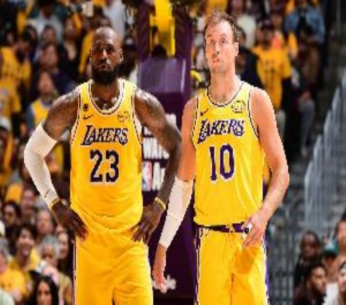 路威：詹姆斯能掌控比賽破解包夾斯瑪特肯納德的爆發(fā)要?dú)w功于他