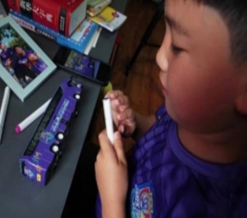 足球，讓我們體會勝利的喜悅，更讓人在失敗中不斷成長