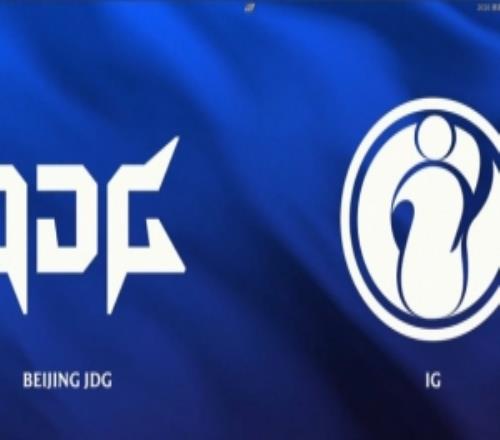 黃牌罰下！HongQ卡牌完美操作秀JDG多點(diǎn)控陣容首局輕取iG